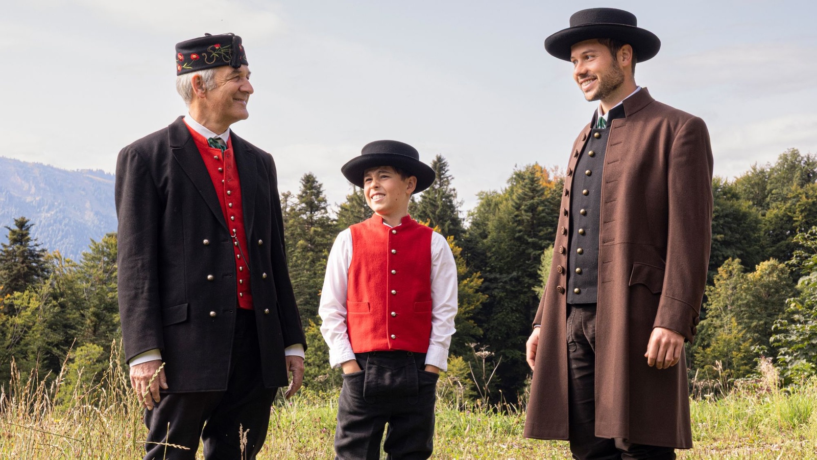 
                        
                            Die Bregenzerwälder Männertracht erleben
                        
                        