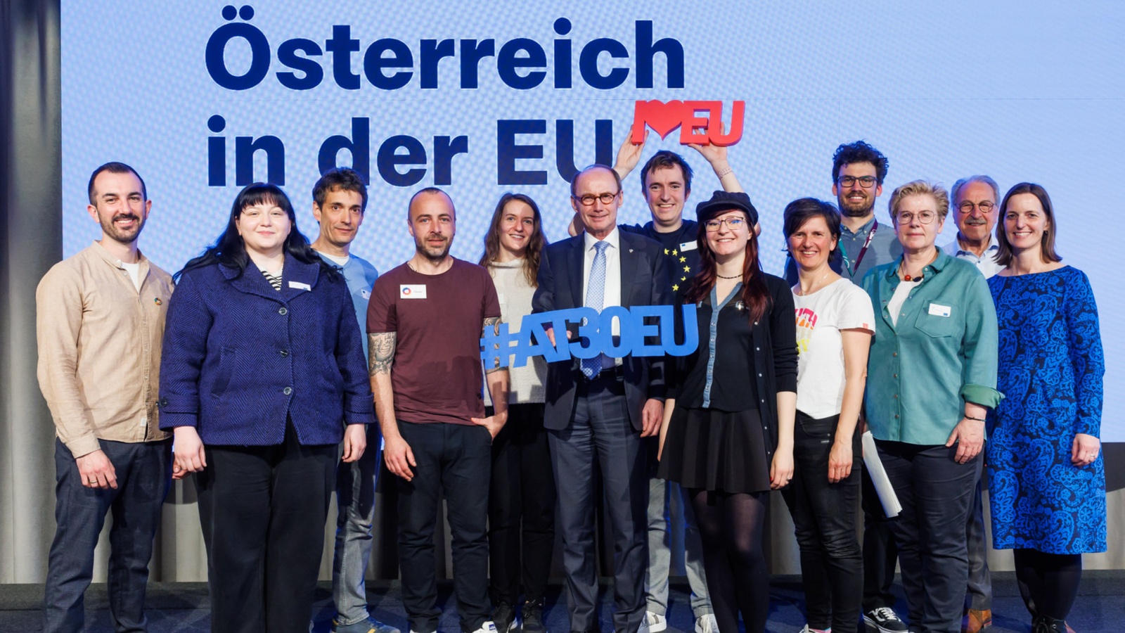 
                        
                            Austausch mit Jugendlichen zu 30 Jahren EU
                        
                        