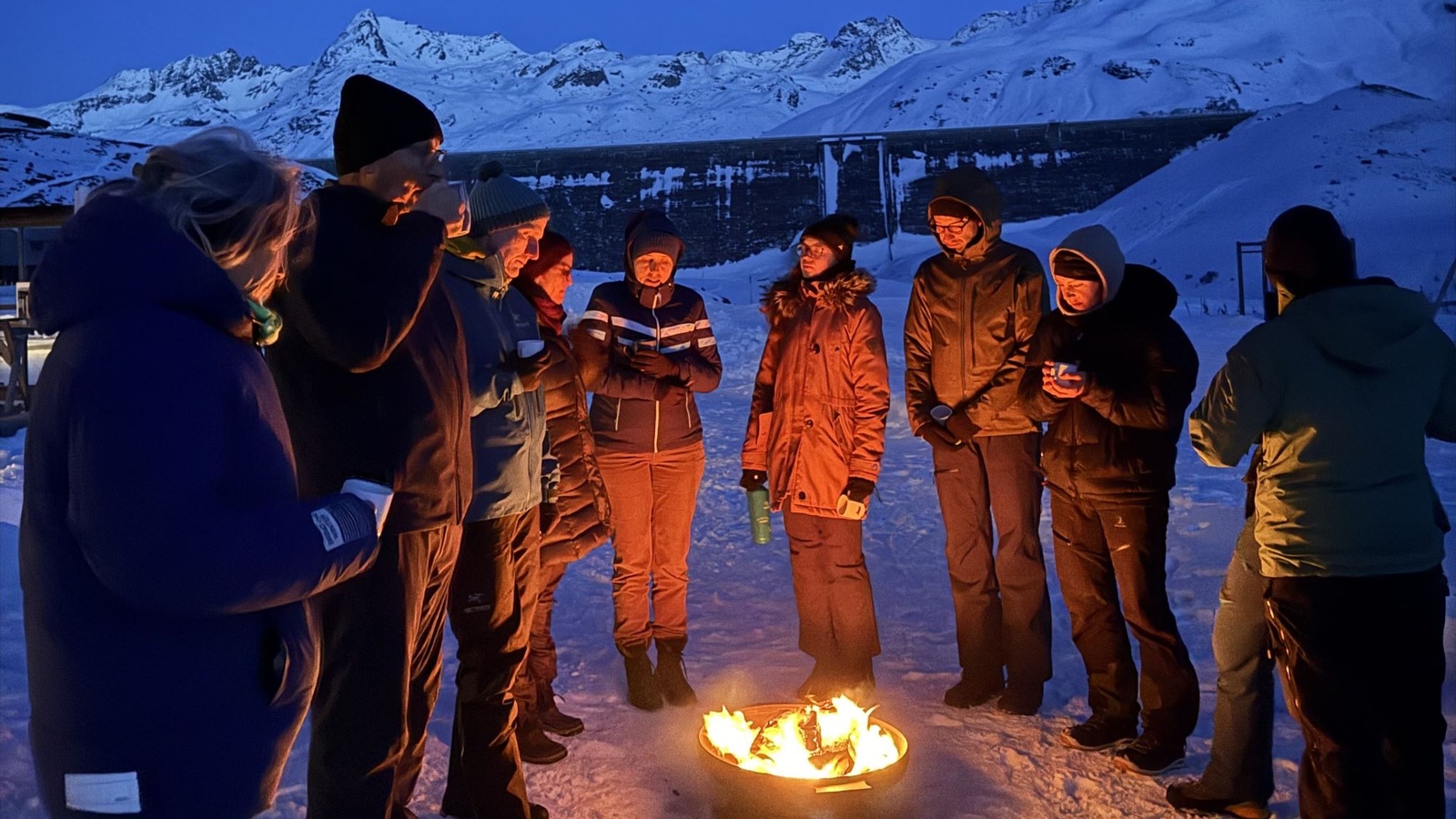 
                        
                            „AlpenGlut“ – Ideenwerkstatt gibt Impulse für die Zukunft der Alpen
                        
                        