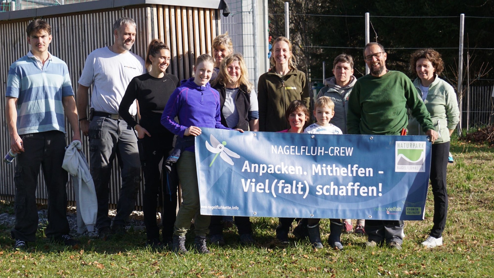 
                        
                            Gemüse-Labor, Dorfgarta, Schulgarten – viele Namen, ein Gemeinschaftsprojekt
                        
                        