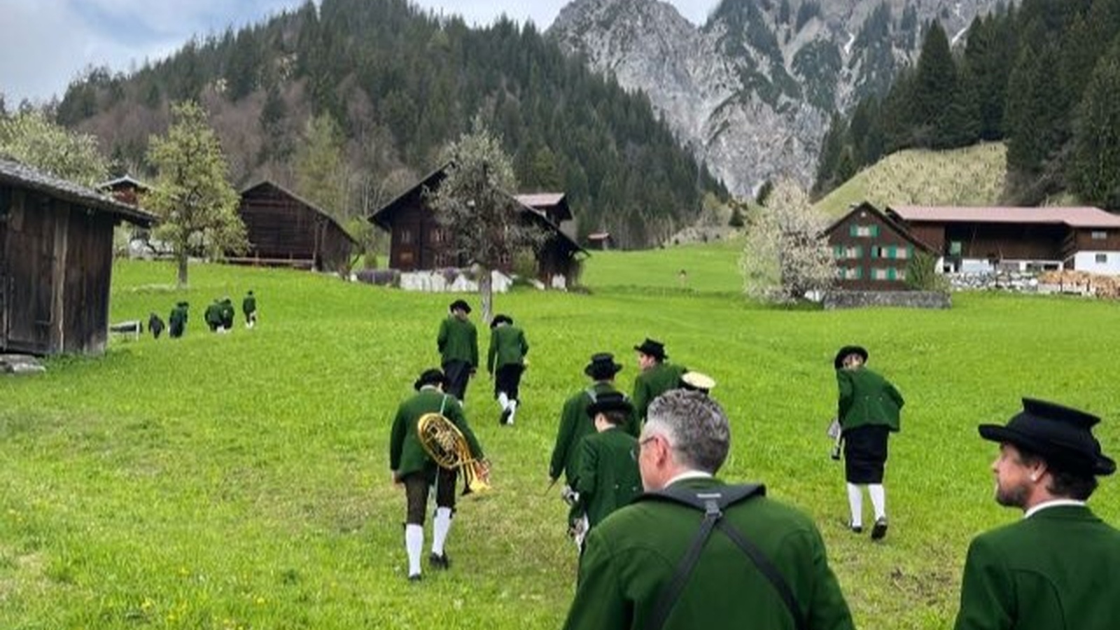 
                        
                            So klingen die Alpen im Klostertal
                        
                        