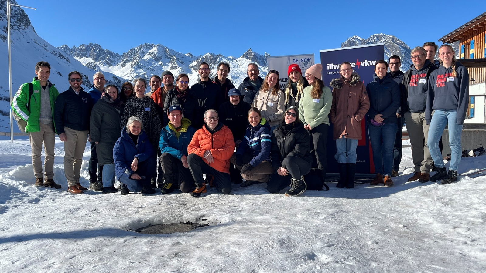
                        
                            „AlpenGlut“ – Ideenwerkstatt gibt Impulse für die Zukunft der Alpen
                        
                        
