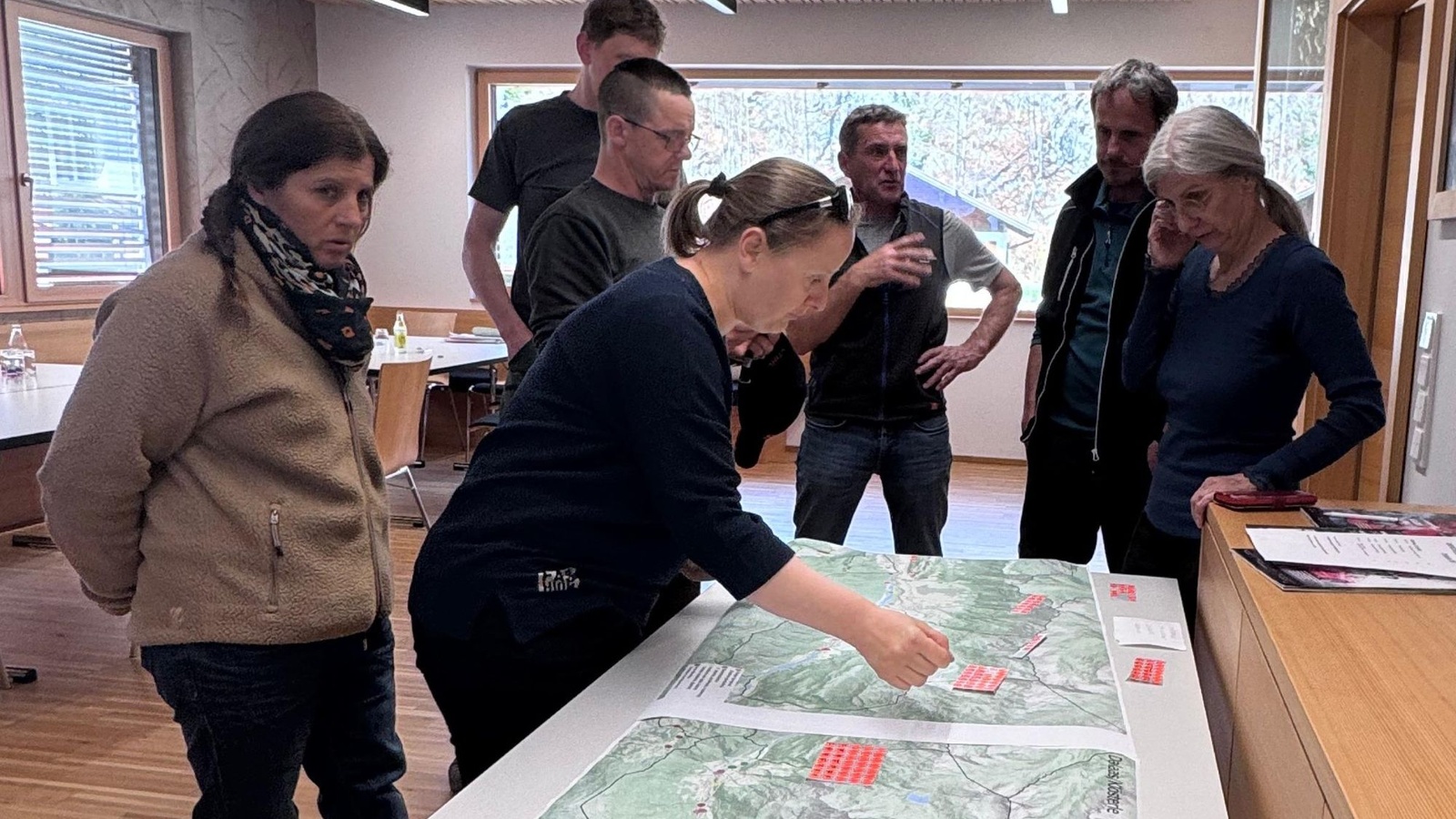 
                        
                            Wie Gemeinden mehr Naturvielfalt ermöglichen können
                        
                        