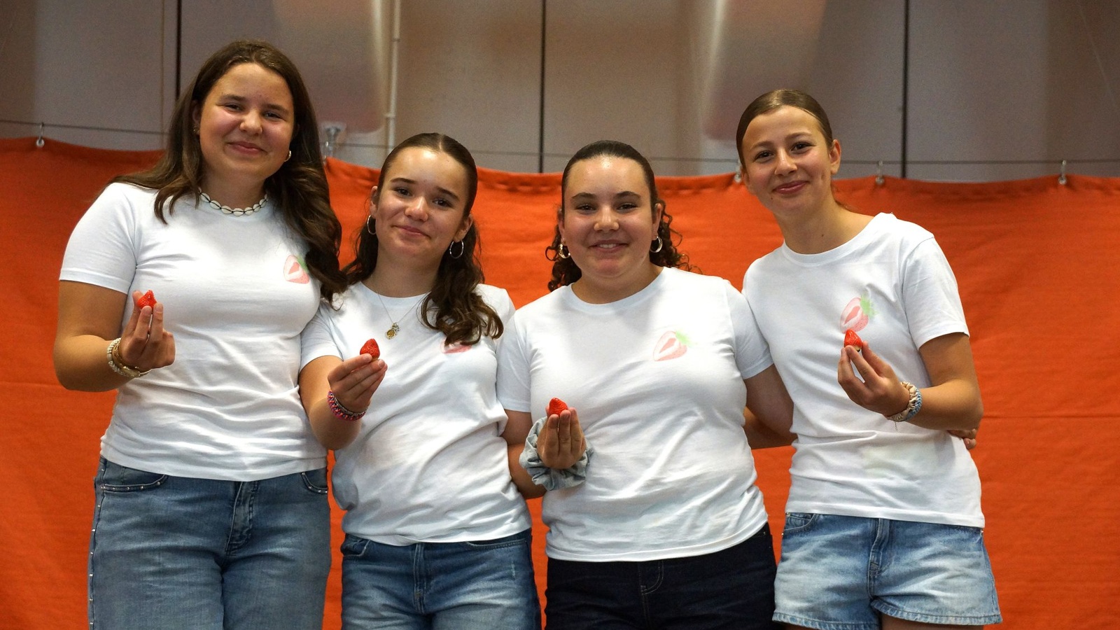 
                        
                            Jugend gestaltet Zukunft beim Generationenwechsel-Fest in Lech-Zürs
                        
                        