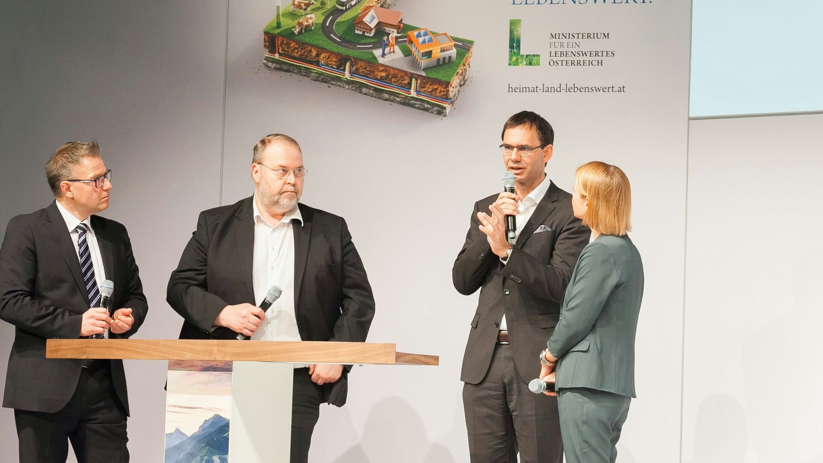 Diskussion mit LH Markus Wallner