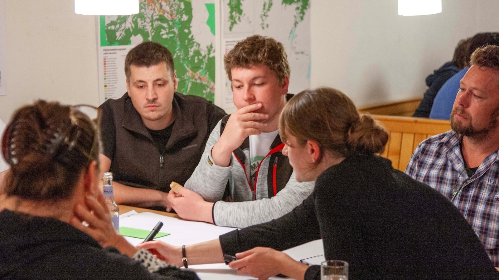Beim 3. Workshop zum regionalen Räumlichen Entwicklungskonzept Montafon standen die Themen „Wirtschaft, Soziales & Kooperationen“ im Fokus. Foto: www.meznar.media