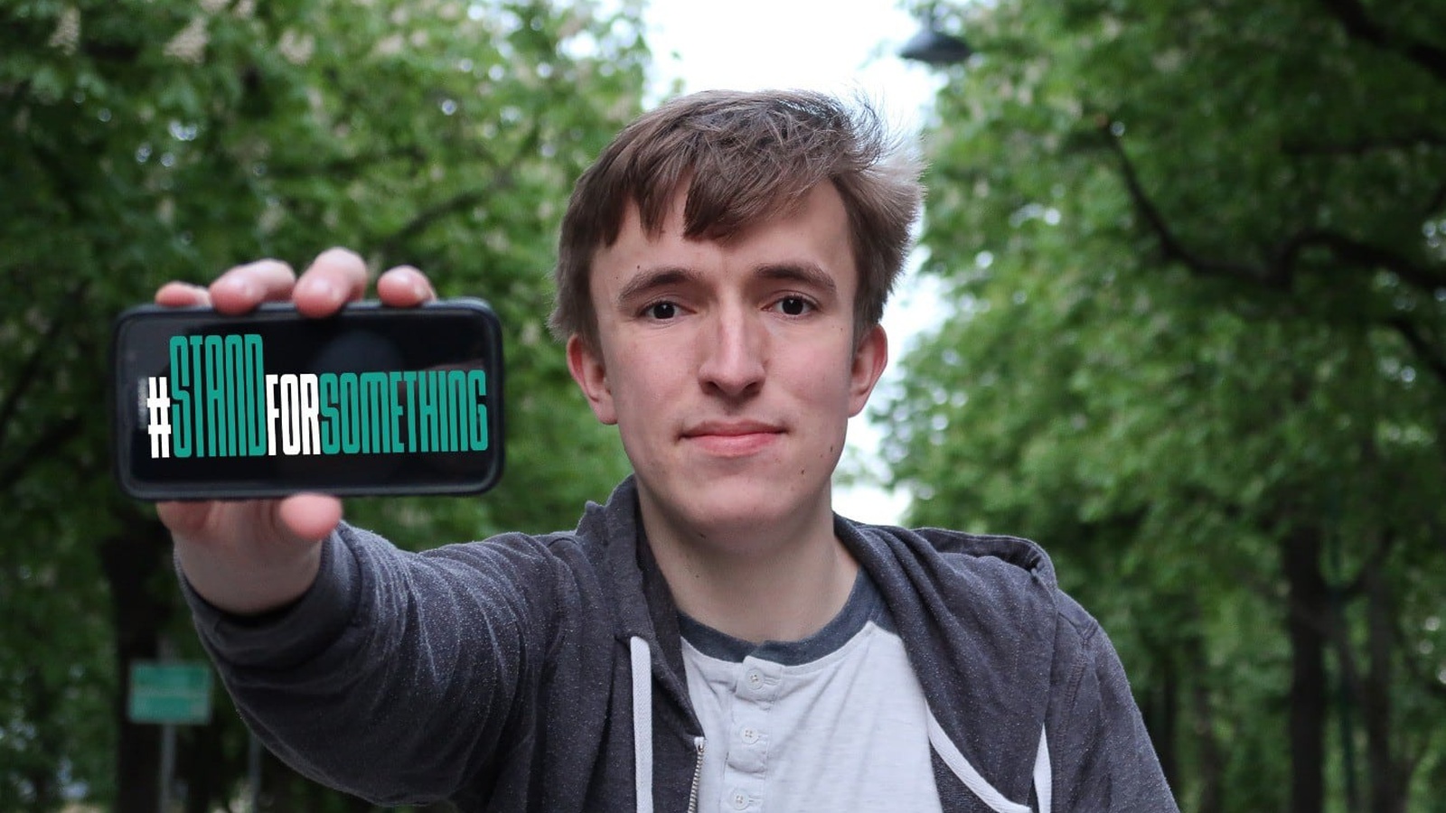 Dave Kock aus Vorarlberg ist einer von 21 Jugendaktivist*innen, die Meinungen und Ideen Jugendlicher in Europa sammeln und an Entscheidungsträger*innen überbringen. Foto: aha