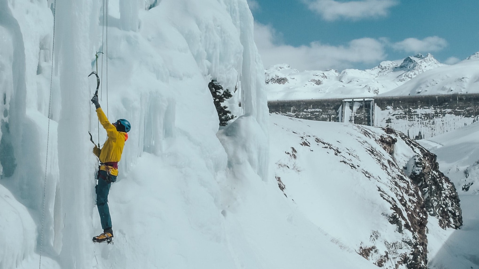 Eisklettern im Winter, Bergsport und Kultur im Sommer. Auf der Bielerhöhe sind viele neue Angebote entstanden.Foto: Philipp Schilcher, Montafon Tourismus GmbH