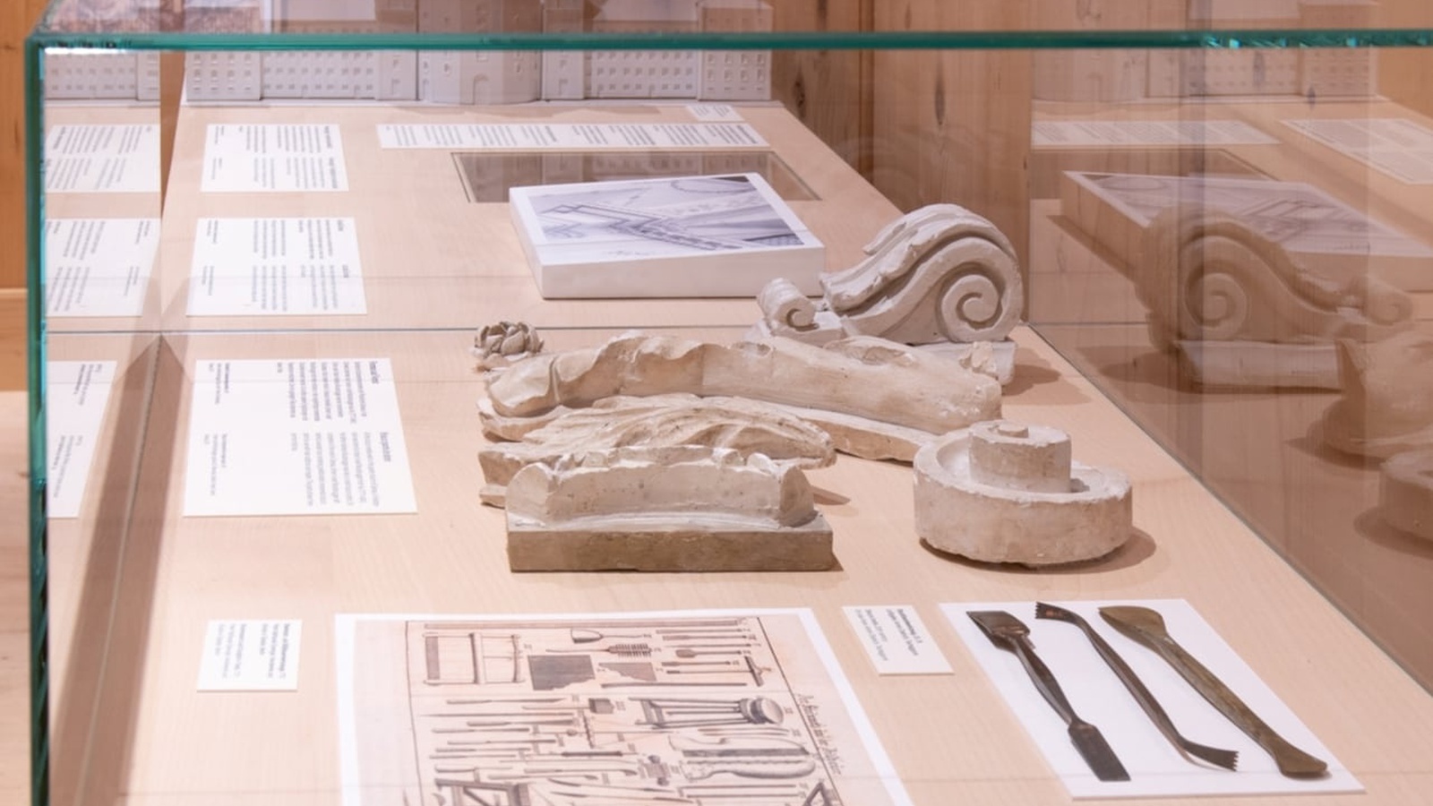 Seit letztem Herbst präsentiert das Barockbaumeister-Museum in Au Wissenswertes rund um die historische Handwerkskunst. Ende 2023 soll im Heimatmuseum Bezau eine ergänzende Dauerausstellung zu den Barockbaumeistern eröffnet werden. Beide Museen werden durch professionell erarbeitete Forschungserkenntnisse unterstützt. Foto: Marianna Moosbrugger