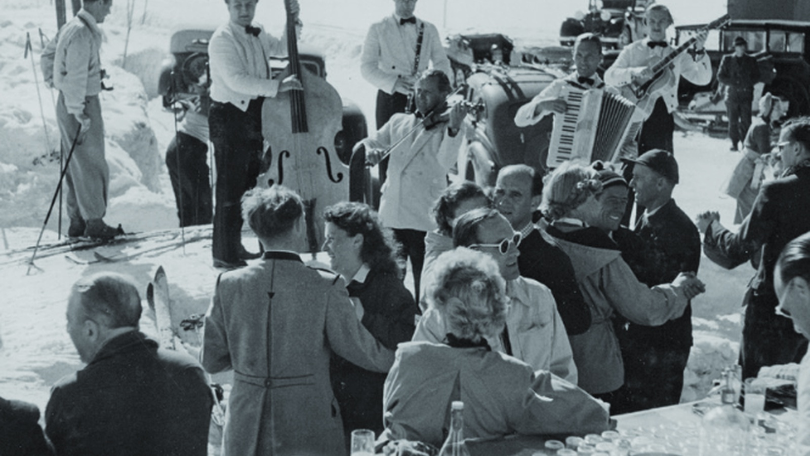 Der Verein ski.kultur.arlberg widmet sich der Geschichte des Skisports: noch bis Ende April 2019 gibt es dazu eine Ausstellung in Lech. Foto: Gemeindearchiv Lech, Lothar Rübelt