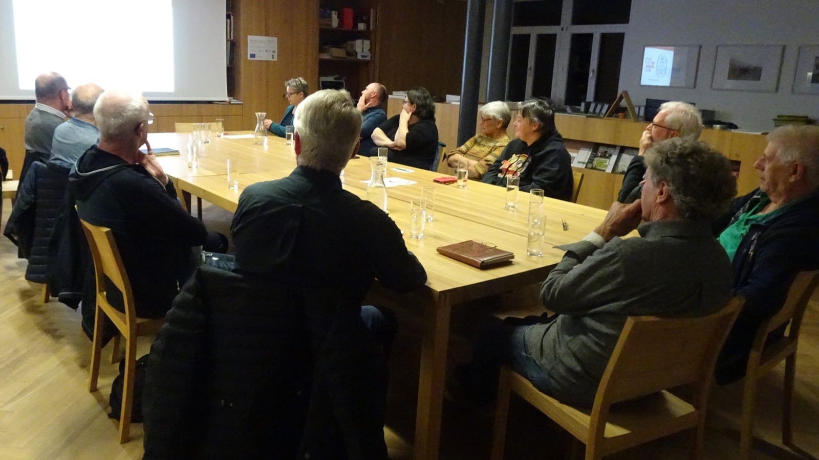 Viele Interessierte möchten dazu beitragen, die Geschichte des Bregenzerwaldes zu erforschen.  Foto: Elisabeth Wicke