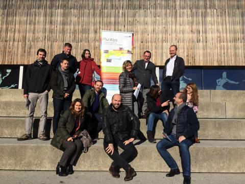Die Interact-Gruppe in Doren, wo die Projekte PlurAlps und "Ich als Kind" vorgestellt wurden.